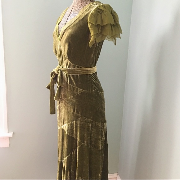 Dkny green velvet dress Clearance